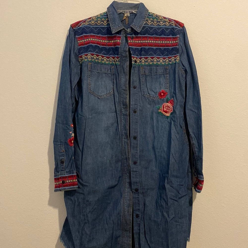 Stetson brand, long sleeve, embroidered, button down, denim dress.